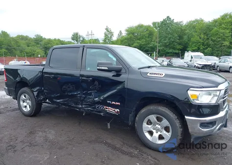 2021 Ram 1500 Big Horn 4X4 5'7 Box z USA, uszkodzony, nr VIN 1C6RRFFG8MN540068